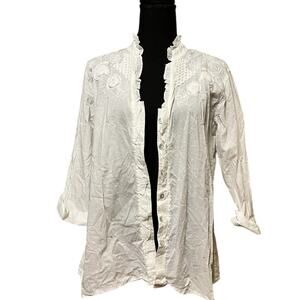 Chico's Additions Classic embroidered Cotton White Top size 2